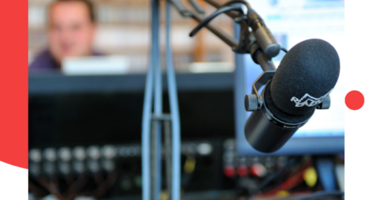 Affiche de l'atelier d'initiation à la radio amateur organisé le 9 juillet 2026 au CSCS Le Colibri, accessible dès 7 ans sur inscription.